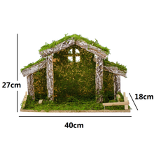 Cargar imagen en el visor de la galería, Portal de Belén Artesanal de Madera y Musgo Natural (40x18x27 cm) – Pesebre Navideño Tradicional para Figuras de 10 cm (No Incluidas)