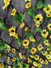 Cargar imagen en el visor de la galería, Valla Celosía plegable Mimbre extensible de madera natural enrejada soporte para cerca para planta trepadora