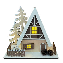 Cargar imagen en el visor de la galería, Casita Nevada de Madera con Luz LED - Decoración Navideña para Pueblo, Figura Iluminada para Interior, Pilas Incluidas