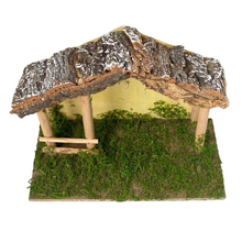 Cargar imagen en el visor de la galería, Casa Portal Madera con musgo para belén de un Nacimiento navidad diseño realista