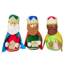 Cargar imagen en el visor de la galería, Conjunto de 3 Figuras Reyes Magos de Tela para Decoración de Navidad y el Día de Reye 13x10x31 cm