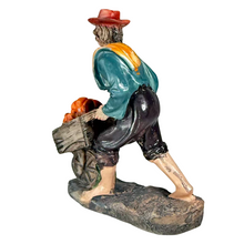 Cargar imagen en el visor de la galería, Set de 4 Figuras de Belén – Pastores Recolectores 13 cm en Resina - Gerimport