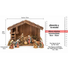 Cargar imagen en el visor de la galería, Portal de Belén de Madera Rústico con Musgo - Establo para Nacimiento de Navidad, Decoración Navideña (23x10x17 cm)