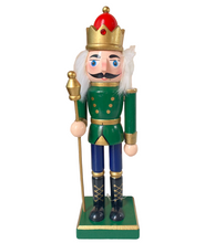 Cargar imagen en el visor de la galería, Cascanueces Soldado Verde / Rojo De Madera Navideño Figura Decorativa Para Decoracion de Navidad