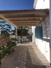 Cargar imagen en el visor de la galería, Valla de Protección Bambú Natural Ocultación y Protección – Visual y Viento de Caña Balcones Terrazas y Jardín – Robusto Biombo de Bambú Resistente a la Intemperie