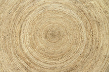 Cargar imagen en el visor de la galería, Alfombra redonda trenzada de yute – Diámetro 110 cm