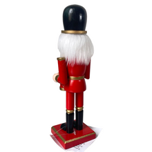 Cargar imagen en el visor de la galería, Cascanueces Soldado Verde / Rojo De Madera Navideño Figura Decorativa Para Decoracion de Navidad