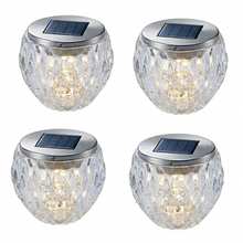 Cargar imagen en el visor de la galería, Set de 4 Luces Solares LED de Cristal Facetado - Blanco Cálido para Jardín y Exterior - Impermeable y Compacto (7x6.5cm)