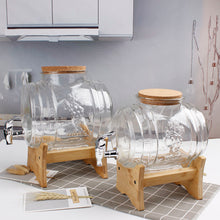 Cargar imagen en el visor de la galería, Barril Dispensador de Líquidos de Vidrio Borosilicato con Soporte de Bambú y Grifo – 2.9L / 5L – Tapa de Corcho
