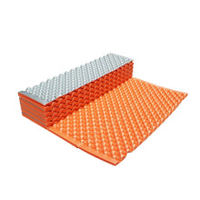 Cargar imagen en el visor de la galería, Colchoneta Camping Plegable XPE 185x57x2cm – Esterilla Aislante Impermeable – Ligera y Portátil para Senderismo y Acampada