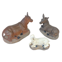 Cargar imagen en el visor de la galería, Nacimiento Belén Grande 11 figuras Portal de Belén Reyes Magos María Jesús y José 28-30cm