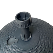 Cargar imagen en el visor de la galería, Base sombrilla terraza exterior circular negra, resistente al agua y a los rayos del sol, base parasol con depósito de agua o arena, duradera y estable