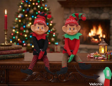 Cargar imagen en el visor de la galería, Pareja de Elfos Sentados Navideños Decorativos - Pack de 2 Muñecos Duendes de Navidad para Colgar y Estantería