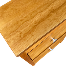 Cargar imagen en el visor de la galería, Mueble Auxiliar Cajonera Ancha de Madera de Pino Natural Color Roble Claro / Meil Para Baño Dormitorio