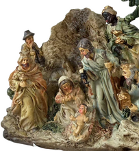 Cargar imagen en el visor de la galería, Escena de Navidad Figuras de Nacimiento de Resina para Decoración de Navidad 15x7x12 cm - Gerimport