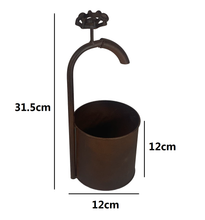 Cargar imagen en el visor de la galería, Macetero de Metal con forma de grifo, Maceta de Decoraión para Jardín Terraza Balcón