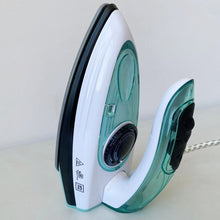 Cargar imagen en el visor de la galería, Plancha A Vapor de Viaje 1000W Ligera Portátil Base con Revetimiento Cerámica