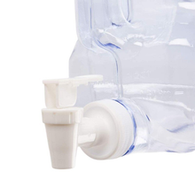 Cargar imagen en el visor de la galería, Dispensador de agua con grifo de plástico PETG para frigorífico. Depósito para bebidas rellenable ideal para oficina, acampada, zumos y cócteles