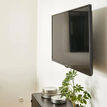 Cargar imagen en el visor de la galería, Soporte para monitores y televisor de pared TV LCD LED monitor 32" A 55" Máx Vesa 400X400mm