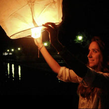 Cargar imagen en el visor de la galería, 10 Globos del Deseo, Lampara Volador, Faro, Linterna, Farolillo Chino