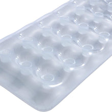 Cargar imagen en el visor de la galería, Colchoneta Hinchble con 18 Vasos Plate Lounge, 188 X 71 CM, Tumbona flotante