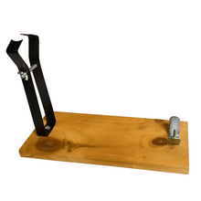 Cargar imagen en el visor de la galería, Soporte jamonero madera para Jamon Deshuesado 39.5 x 27.5 x 16.5 cm