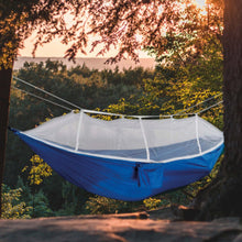 Cargar imagen en el visor de la galería, Hamaca colgante con mosquitera para protegerte de los insectos al aire libre 260 x 140 cm