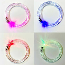 Cargar imagen en el visor de la galería, Bolsas de Cotillon fin año nochevieja completo sombrero pulsera luz accesorios