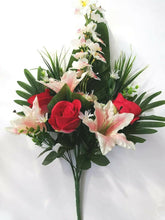 Cargar imagen en el visor de la galería, Ramo de Flores Lilium Artificiales Cementerio Mesa Decoración Boda 14 tenedores