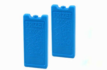 Cargar imagen en el visor de la galería, 2 acumuladores de frío para neveras portáiles, playa, alimentos y bebidas