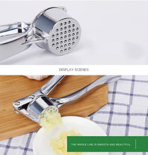 Cargar imagen en el visor de la galería, Prensa ajos prensador de ajos Zinc Alloy diseño profesional 15.5 cm