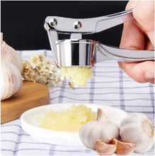 Cargar imagen en el visor de la galería, Prensa ajos prensador de ajos Zinc Alloy diseño profesional 15.5 cm