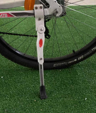 Cargar imagen en el visor de la galería, Caballete Lateral Ajustable, Pata Pie de Cabra para Bicicleta, Soporte de Bicicleta Altura Ajustable Aleación Aluminio Robusta Pata de Cabra para Bicicleta de Plegable Montaña