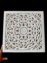 Cargar imagen en el visor de la galería, Mandala pared cuadrado y redondo blanco de madera decoración de pared de hogar