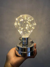 Cargar imagen en el visor de la galería, Bombilla lámpara luz decorativo 15 led de mesa, plata oro y cobre