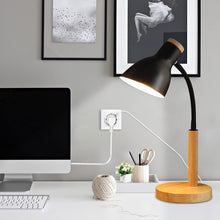 Cargar imagen en el visor de la galería, Base de Enchufe Empotrado de Pared Schuko con Puerto USB con Obturador Seguridad