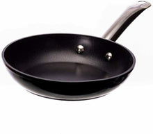 Cargar imagen en el visor de la galería, SARTEN PROF INOX NEGRA 20 CMS