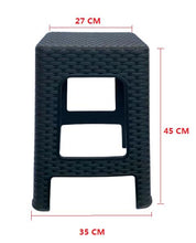 Cargar imagen en el visor de la galería, 2 X Taburetes Sillas de plástico Estilo Rattan vario colores, Asiento Cuadrado