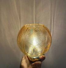 Cargar imagen en el visor de la galería, Farol led cristal vidrio lámpara con bombilla a pilas 2xAAA no incluidas decorar