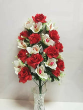 Cargar imagen en el visor de la galería, Ramo de Flores rosas + Orquídeas Artificiales Cementerio Mesa Decoración Boda