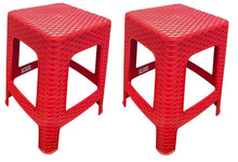 Cargar imagen en el visor de la galería, 2 X Taburetes Sillas de plástico Estilo Rattan vario colores, Asiento Cuadrado