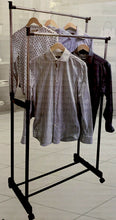 Cargar imagen en el visor de la galería, Perchero Metal Doble, Simple, Negro, alturas ajustables con ruedas