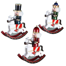Cargar imagen en el visor de la galería, Cascanueces de navidad de madera montado a caballo 30 cm figura decorativa