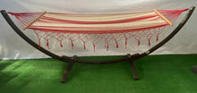 Cargar imagen en el visor de la galería, Hamaca con Soporte de Madera de alerce Tumbona para Jardín terraza 300x95x105cm