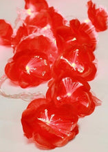 Cargar imagen en el visor de la galería, Flor De Rosas Rojas Con Luces Led 20l Blanco Calido 3m Navidad Fiesta Invierno
