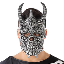 Cargar imagen en el visor de la galería, Mascara demonio medieval adultos ni;os hombres mujeres halloween carnaval