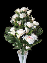 Cargar imagen en el visor de la galería, Ramo de Flores Rosa y Hortensia Artificiales Cementerio Decoración 18 tenedores