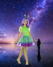 Cargar imagen en el visor de la galería, Disfraz Alien Universo Niña Infantil Verde para Carnaval Fiesta Teatro