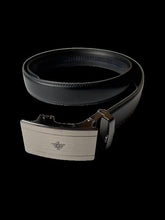 Cargar imagen en el visor de la galería, Cinturon Hombre Cuero Negro Jeans Reversible Piel clasico inspirado en EA