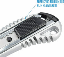 Cargar imagen en el visor de la galería, Cutter con 5 recambios set de cuchillas cuter cuchillo cortar herramienta 18 mm